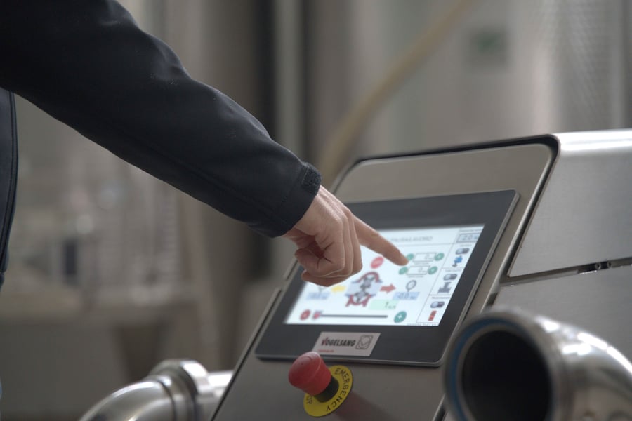 Display touchscreen pompe enologiche vogelsang